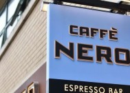 “我从Caffe Nero买了糕点，简直不敢相信里面爬的是什么。”